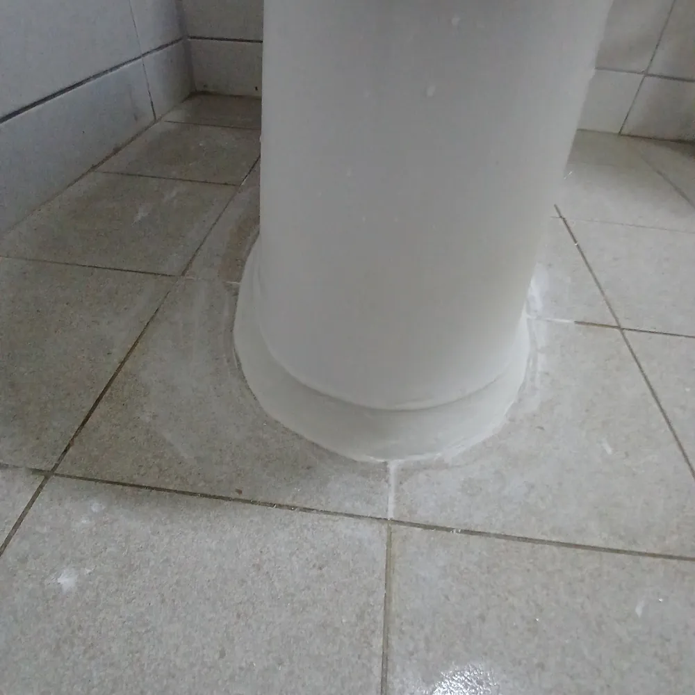 구로 베란다 바닥 경계 실리콘 시공 사진